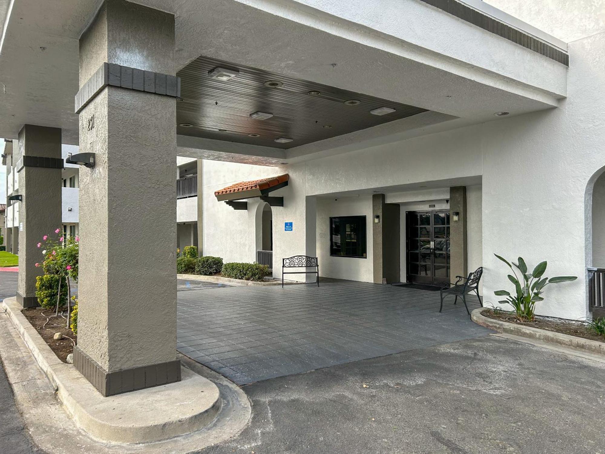 Motel 6 Ontario Ca Convention Center Airport Exteriör bild